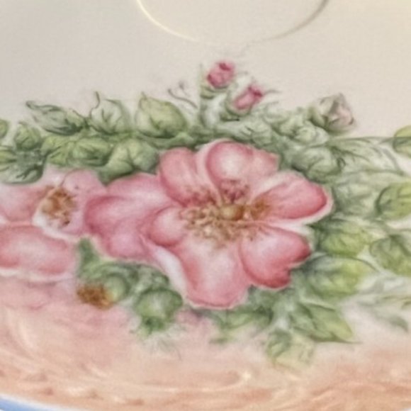 RARE! Vtg Set Charming Floral Snack Plates 4 Colors. Heart-achingly Sweet! 9.5" - Picture 11 of 16